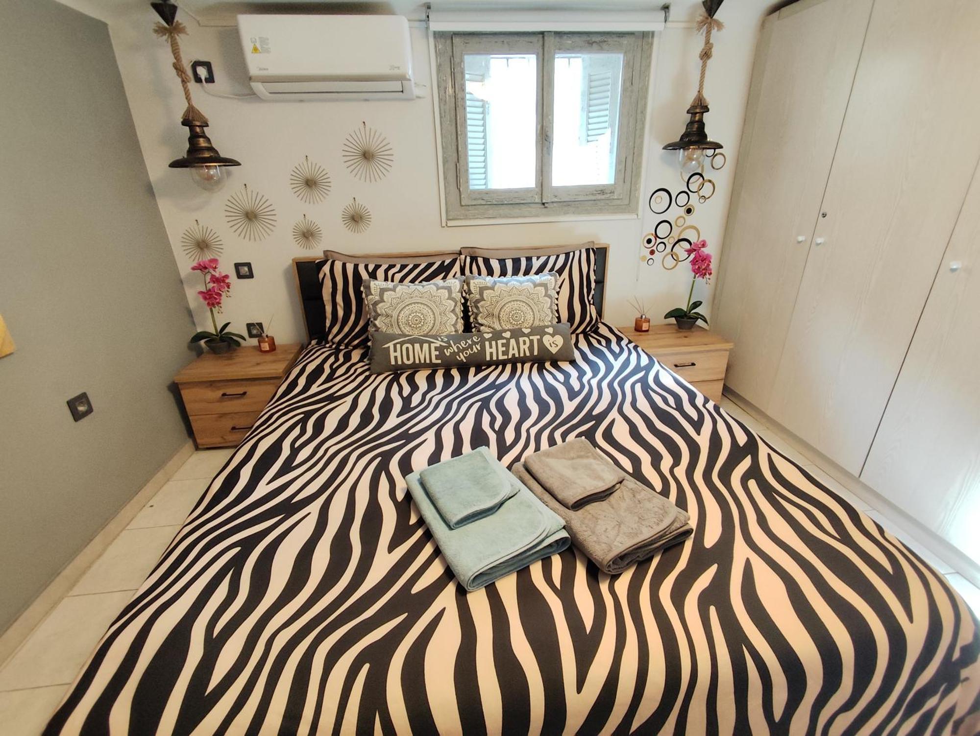 Anastasia'S Apartment With Yard Atenas Exterior foto